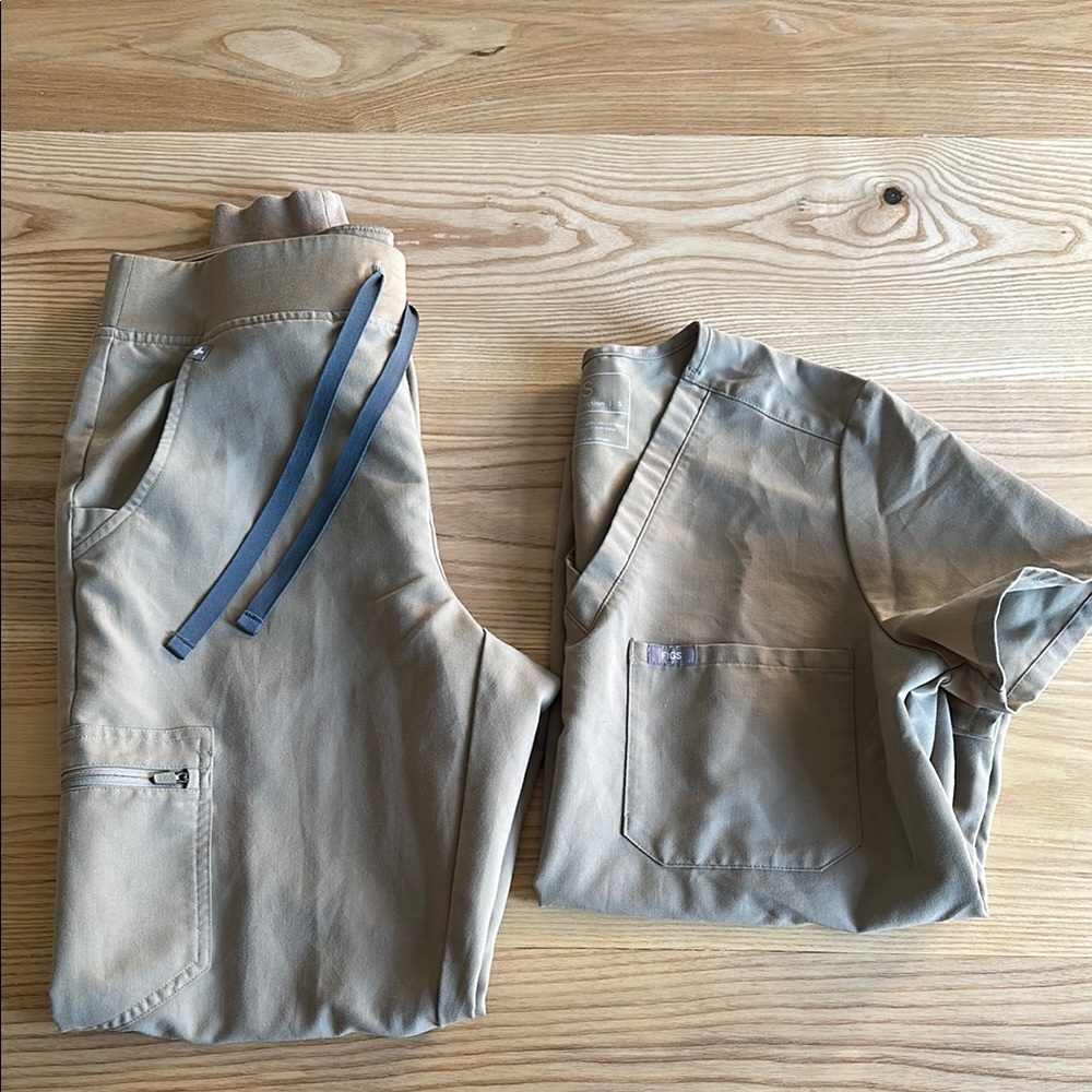 Figs scrub set. Stone. Catarina top with Zamora joggers.